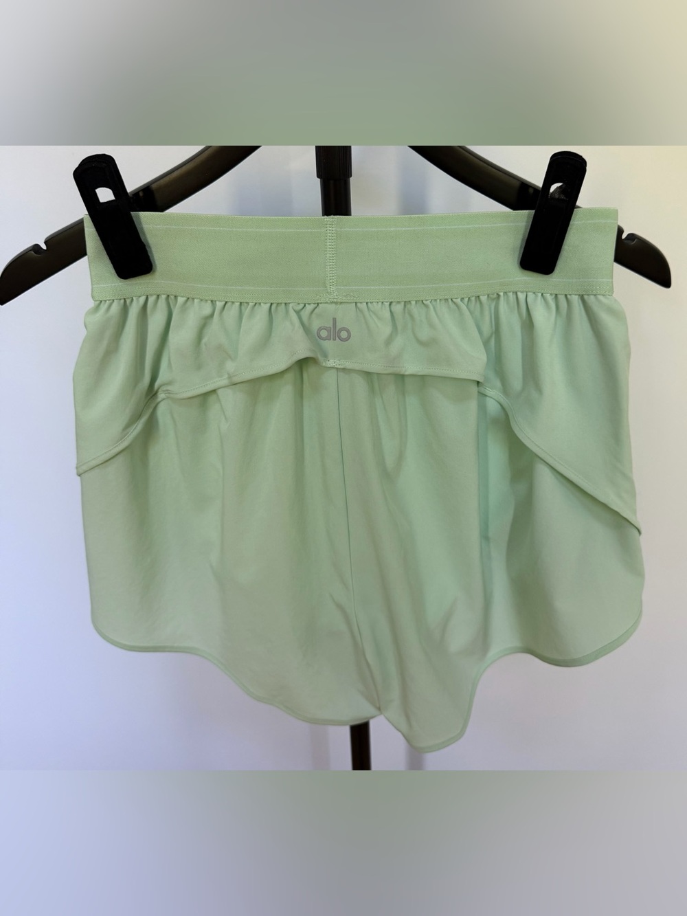 Alo Yoga Set-Color Spearmint, Airbrush Real Bra Tank & Match Point Shorts,Size S - Picture 6 of 10
